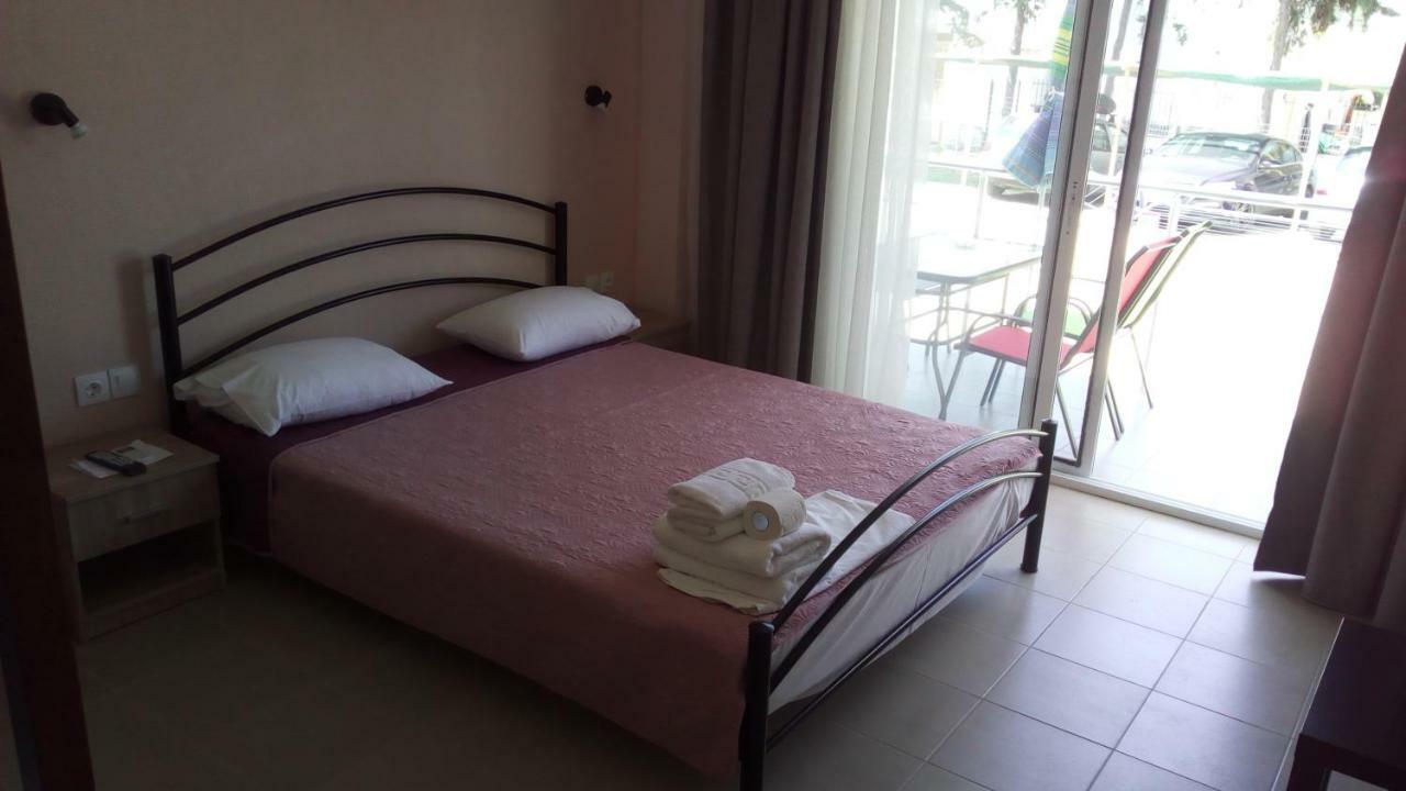 Persefoni Rooms Apartments & Mezonetes Toroni Dış mekan fotoğraf